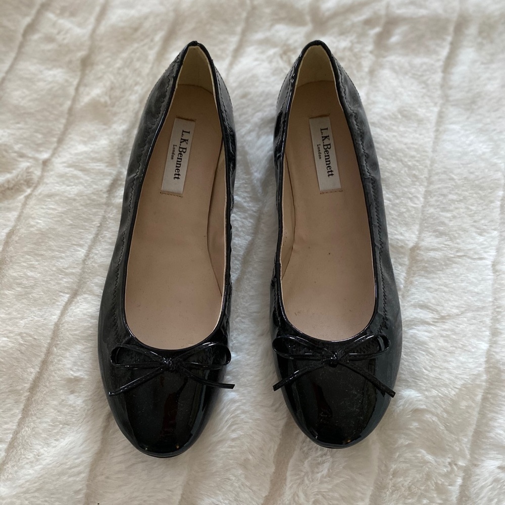 LK Bennett black patent flat with bow Suki size 38